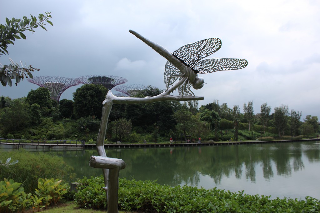 Dragonfly statue alongside one of the waterways in the Gardens. 