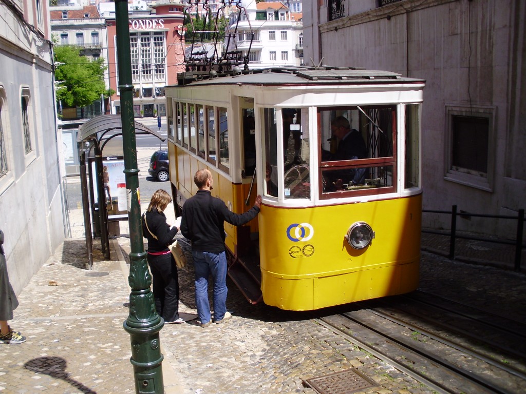 The Gloria Funicular Tram.